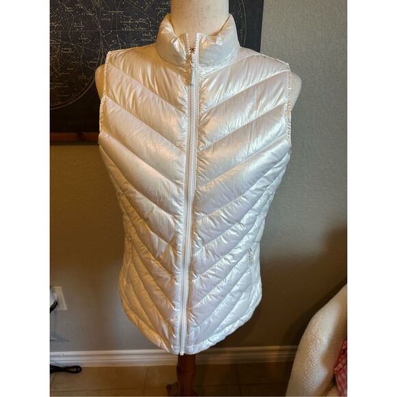 J.Mclaughlin Eira Puffer Goose Down Feather Vest Women Ivory Pearl Sz S - Picture 1 of 13